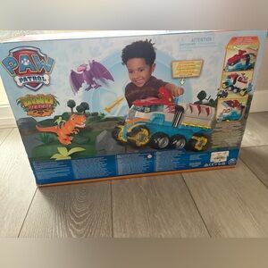 Paw Patrol Dino Rescue Motorized Dino Patroller Vehicle Playset NEW/Seal Box